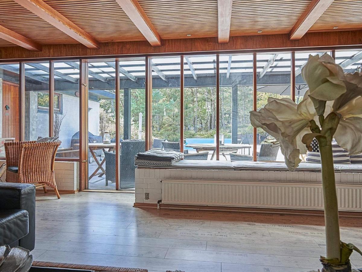 6 Person Holiday Home In Nex Neksø Extérieur photo